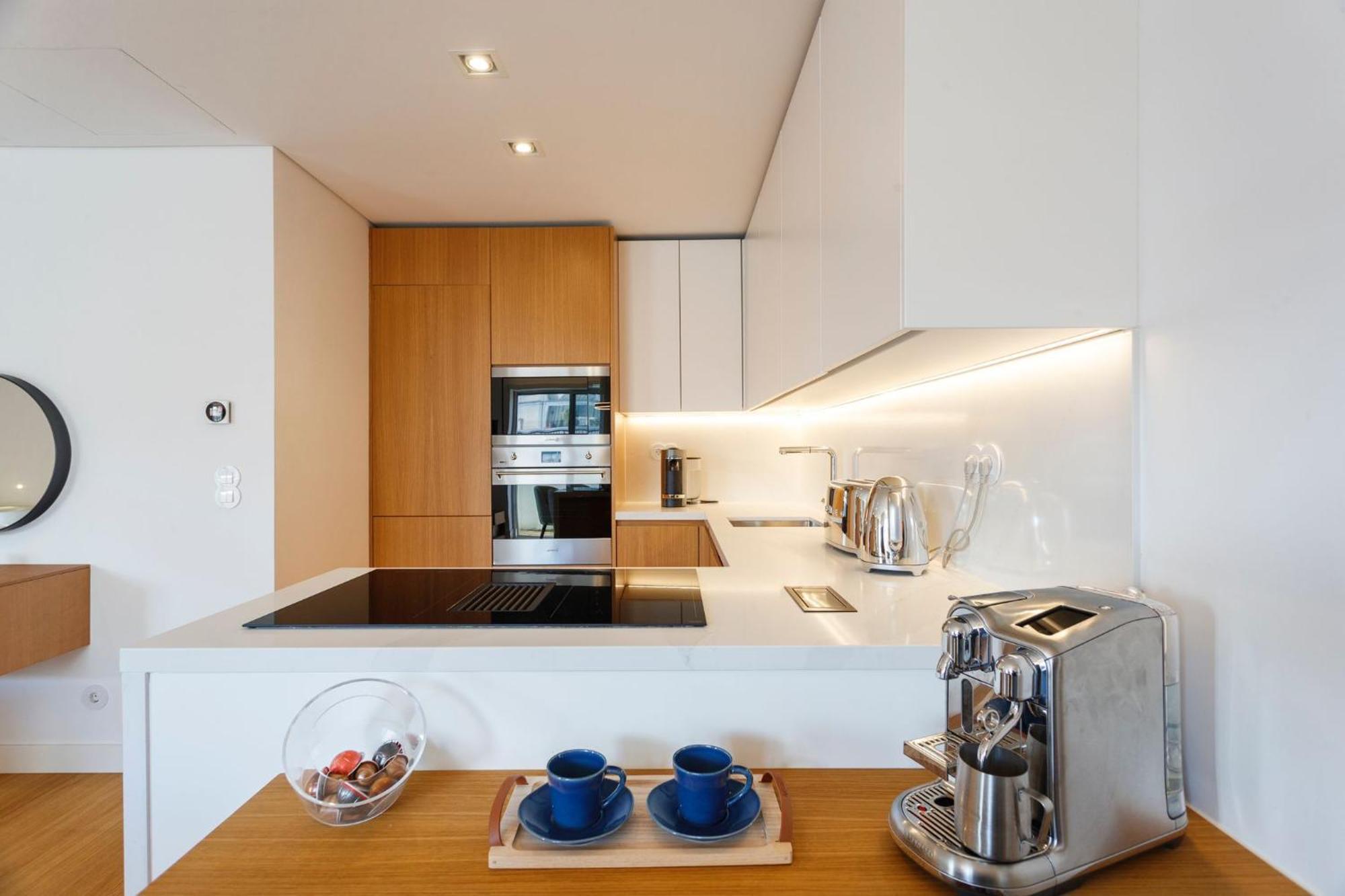 Luxury Suite With Balcony And Shared Accommodation In The Parque Eduardo VII Area Lisboa Exterior foto