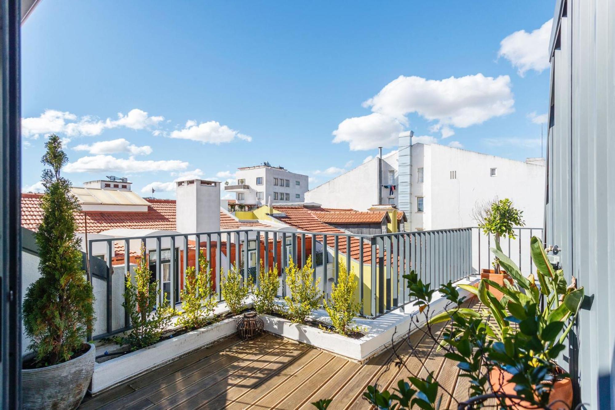 Luxury Suite With Balcony And Shared Accommodation In The Parque Eduardo VII Area Lisboa Exterior foto